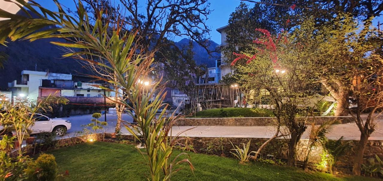 Divine Ganga Cottage Рішикеш Екстер'єр фото